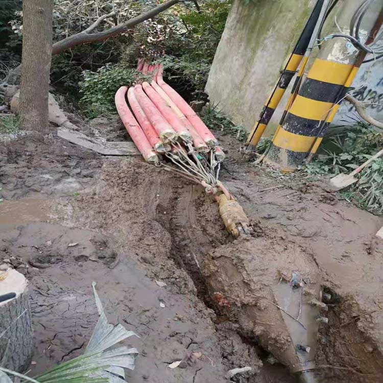 水城拖拉管